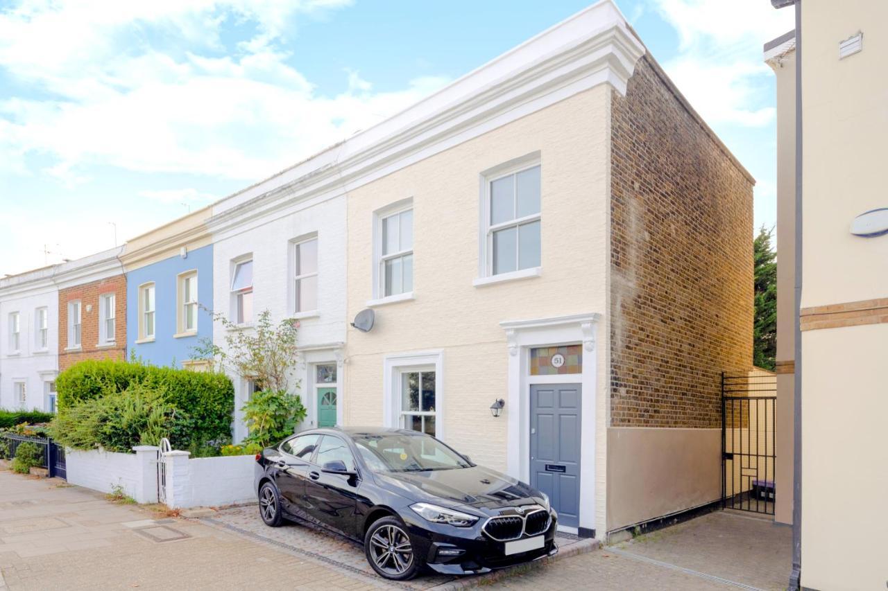 Вілла Stylish House In Wimbledon Лондон Екстер'єр фото